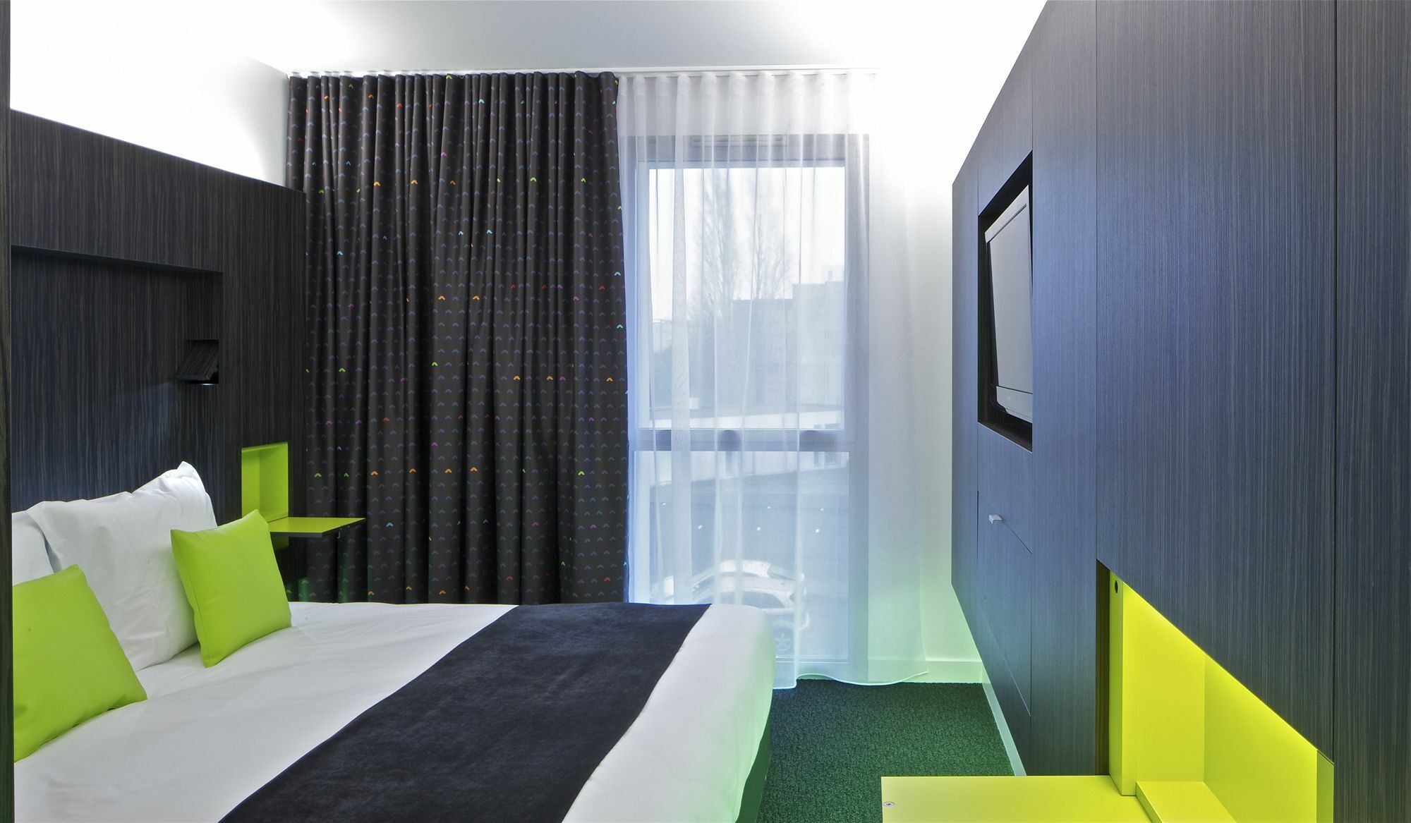 ホテル Akena Nantes Atlantis サン・テルブラン 部屋 写真